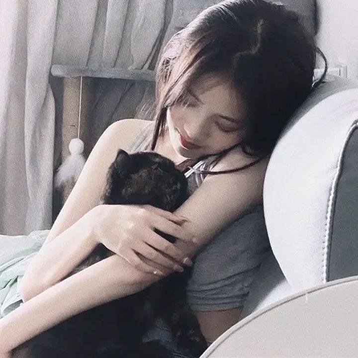 盲少爷的小女仆2023